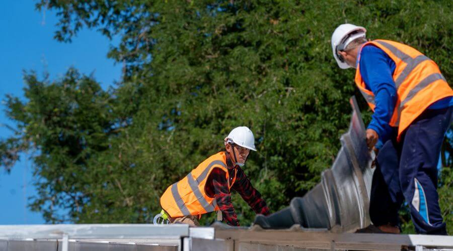 Expert new roof installation services in Knott, TX